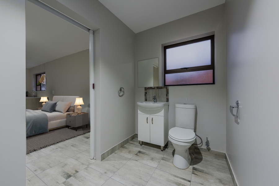 2 Bedroom Property for Sale in Vakansieplaas Western Cape